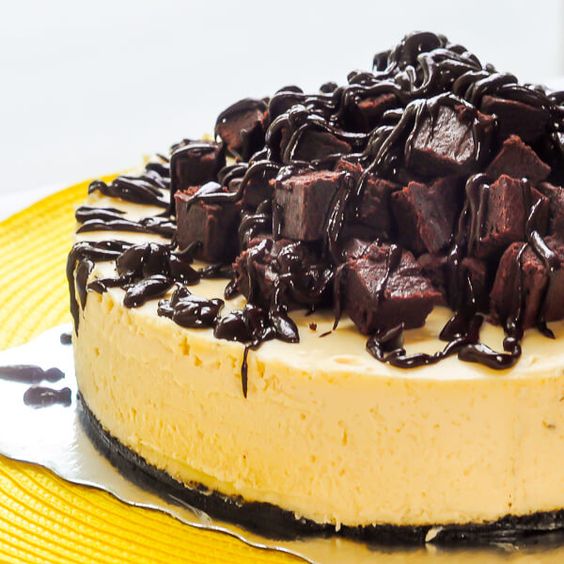 cau-chuyen-ve-banh-brownie-cheesecake